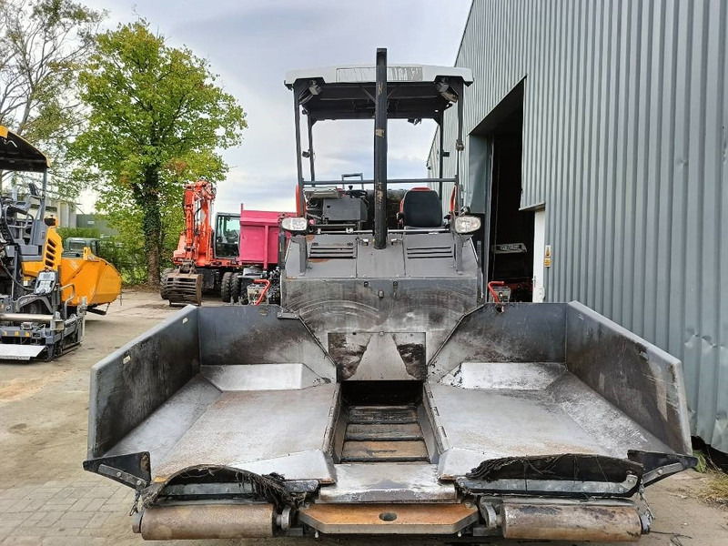 Volvo P 2870 D paver finisher asfaltmachine 2020 - العامل بالقار: صور 4 Volvo P 2870 D paver finisher asfaltmachine 2020 - العامل بالقار: صور 4