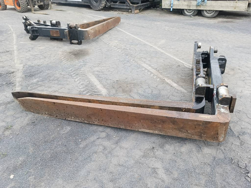Vorkenbord SMV SL12-1200 forks gabeln 1200x110 25x - شوكات - معدات المناولة: صور 4 Vorkenbord SMV SL12-1200 forks gabeln 1200x110 25x - شوكات - معدات المناولة: صور 4