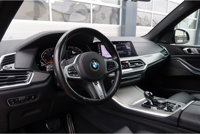 BMW X5 xDrive30d High Executive M SPORT/ PANO/ LUCHT/ HEAD-UP/ H&K/ LASER - سيارة دفع رباعي: صور 2 BMW X5 xDrive30d High Executive M SPORT/ PANO/ LUCHT/ HEAD-UP/ H&K/ LASER - سيارة دفع رباعي: صور 2