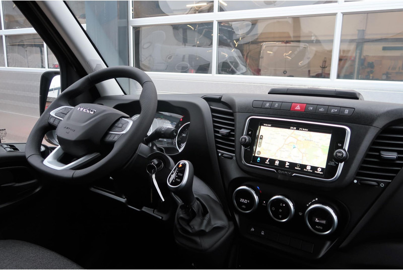 Iveco Daily 35S18HV 3.0 L2H2 AUT/ 2X SCHUIFDEUR/ CAMERA/ LED/ CRUISE/ CLIMA/ NAVI - فان: صور 5 Iveco Daily 35S18HV 3.0 L2H2 AUT/ 2X SCHUIFDEUR/ CAMERA/ LED/ CRUISE/ CLIMA/ NAVI - فان: صور 5