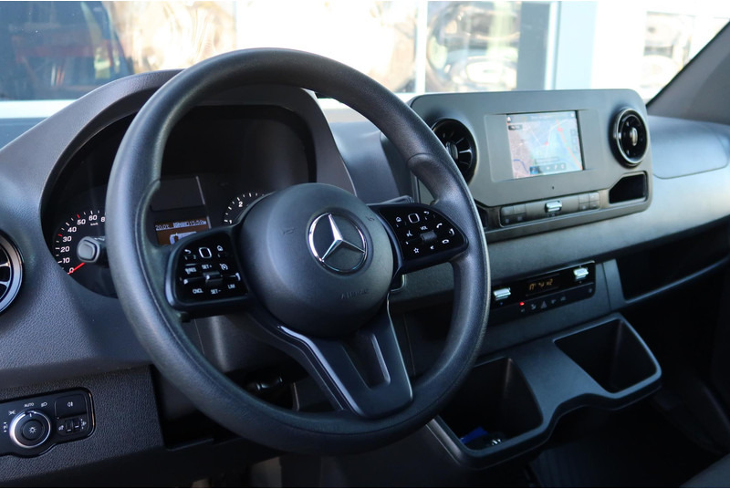 Mercedes-Benz Sprinter 519 3.0 CDI L2H2 V6 AUT/ CAMERA/ 2X DEUR/ 1EIG/ CRUISE/ CLIMA/ TREKHAAK - فان: صور 2 Mercedes-Benz Sprinter 519 3.0 CDI L2H2 V6 AUT/ CAMERA/ 2X DEUR/ 1EIG/ CRUISE/ CLIMA/ TREKHAAK - فان: صور 2