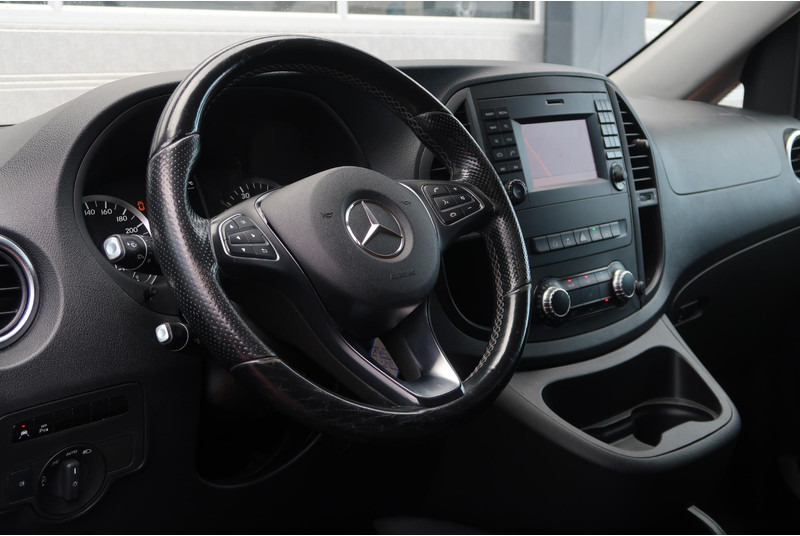 Mercedes-Benz Vito 119 CDI Lang DC/ LED/ CAM/ 2X SCHUIFDEUR/ STOELVERW/ CRUISE/ ETC. - فان المدمجة, الشاحنات الصغيرة كابينة مزدوجة: صور 4 Mercedes-Benz Vito 119 CDI Lang DC/ LED/ CAM/ 2X SCHUIFDEUR/ STOELVERW/ CRUISE/ ETC. - فان المدمجة, الشاحنات الصغيرة كابينة مزدوجة: صور 4