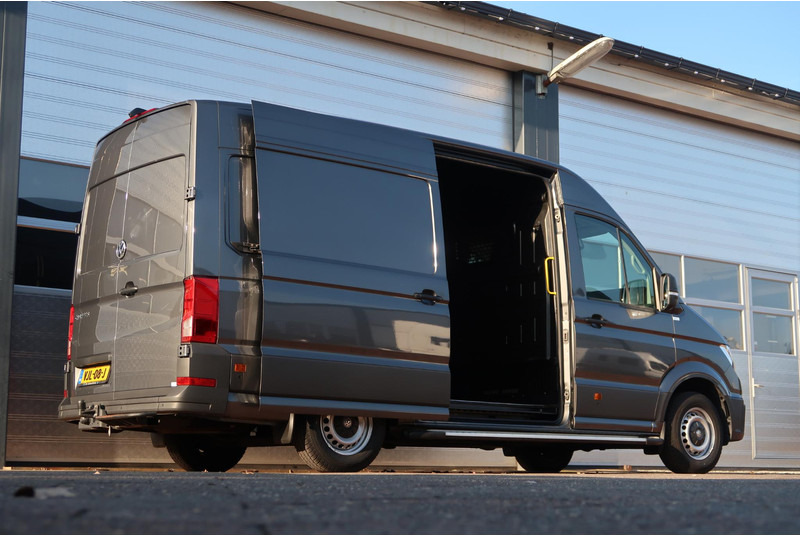 Volkswagen Crafter 35 2.0 TDI L3H3 AUT/ CAMERA/ LED/ ACC/ AIRCO/ NAVI/ TREKHAAK - فان: صور 4 Volkswagen Crafter 35 2.0 TDI L3H3 AUT/ CAMERA/ LED/ ACC/ AIRCO/ NAVI/ TREKHAAK - فان: صور 4
