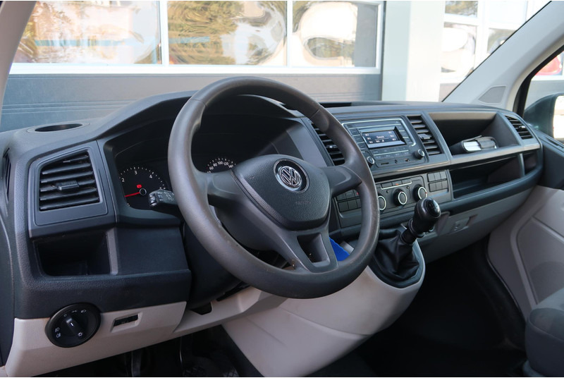 Volkswagen Transporter 2.0 TDI L2H1 DC AIRCO/ CRUISE/ TREKHAAK - فان المدمجة, الشاحنات الصغيرة كابينة مزدوجة: صور 2 Volkswagen Transporter 2.0 TDI L2H1 DC AIRCO/ CRUISE/ TREKHAAK - فان المدمجة, الشاحنات الصغيرة كابينة مزدوجة: صور 2