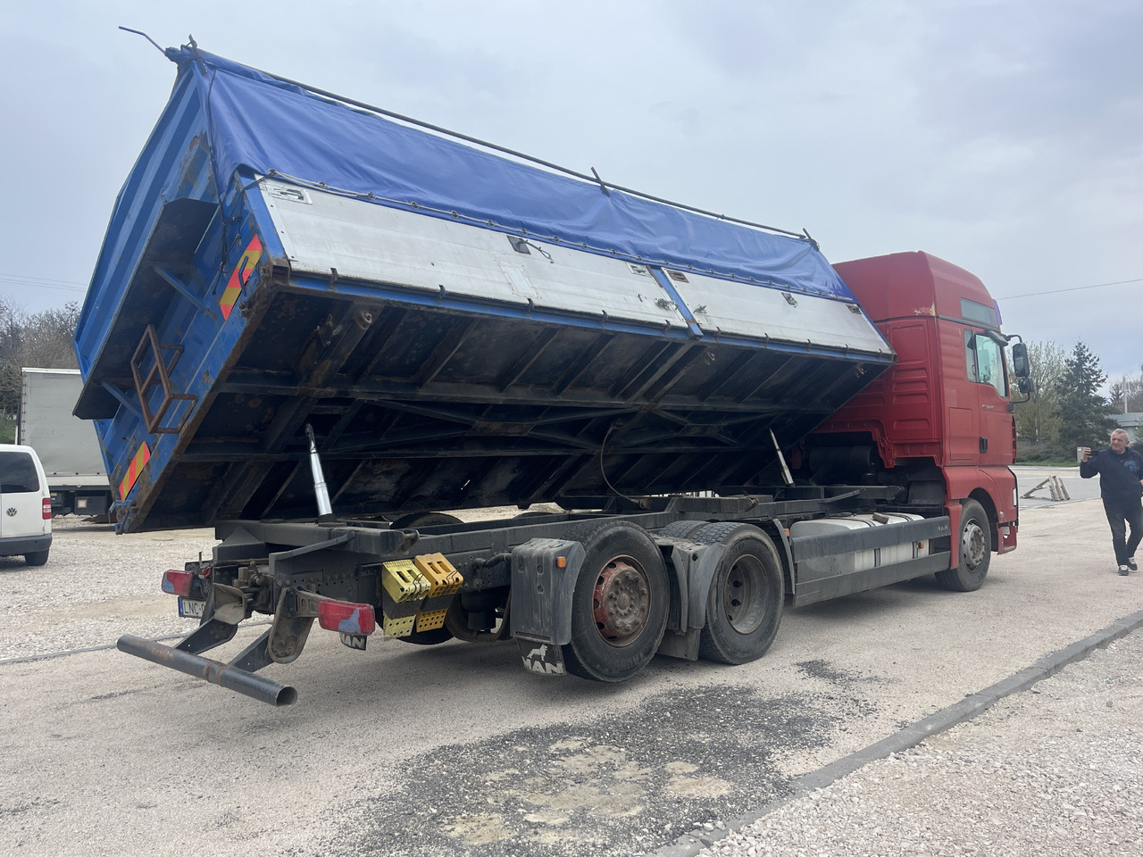 MAN tga 26.430 6x2 Manual getreide kipper - قلابات: صور 5 MAN tga 26.430 6x2 Manual getreide kipper - قلابات: صور 5