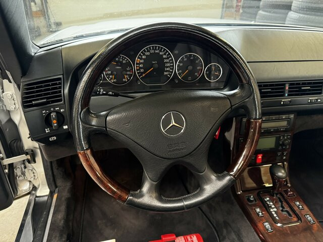 MERCEDES-BENZ SL 280 R 129 Scheckheft Mercedes - كابريوليه: صور 5 MERCEDES-BENZ SL 280 R 129 Scheckheft Mercedes - كابريوليه: صور 5