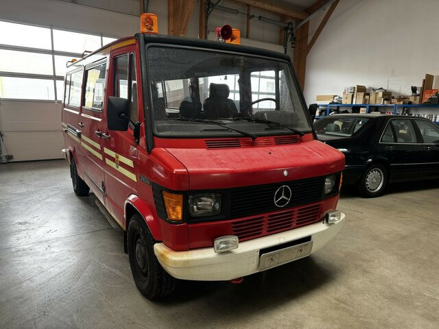 MERCEDES-BENZ T1 310 D Bremer Kombi Feuerwehr1. Hand... - صغيرة, ميكروباص: صور 3 MERCEDES-BENZ T1 310 D Bremer Kombi Feuerwehr1. Hand... - صغيرة, ميكروباص: صور 3