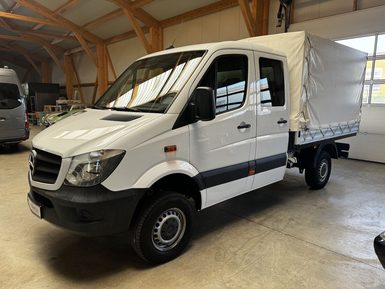Mercedes-Benz Sprinter 316 CDI Doka 4x4 Allrad Plane - الشاحنات الصغيرة ستائر, الشاحنات الصغيرة كابينة مزدوجة: صور 2 Mercedes-Benz Sprinter 316 CDI Doka 4x4 Allrad Plane - الشاحنات الصغيرة ستائر, الشاحنات الصغيرة كابينة مزدوجة: صور 2