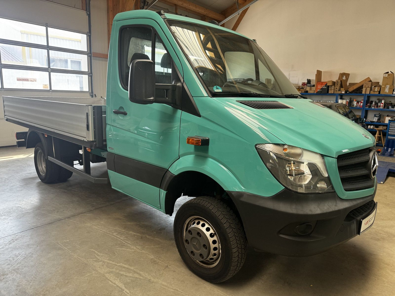 Mercedes-Benz Sprinter 513 CDI 4x4 Allrad Pritsche 3.5t - الشاحنات الصغيرة المسطحة: صور 4 Mercedes-Benz Sprinter 513 CDI 4x4 Allrad Pritsche 3.5t - الشاحنات الصغيرة المسطحة: صور 4