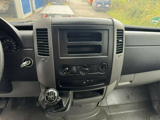 VW Crafter 35 Doka L3 Maxi 2.0 TDI Motorschaden... - الشاحنات الصغيرة المسطحة, الشاحنات الصغيرة كابينة مزدوجة: صور 4 VW Crafter 35 Doka L3 Maxi 2.0 TDI Motorschaden... - الشاحنات الصغيرة المسطحة, الشاحنات الصغيرة كابينة مزدوجة: صور 4