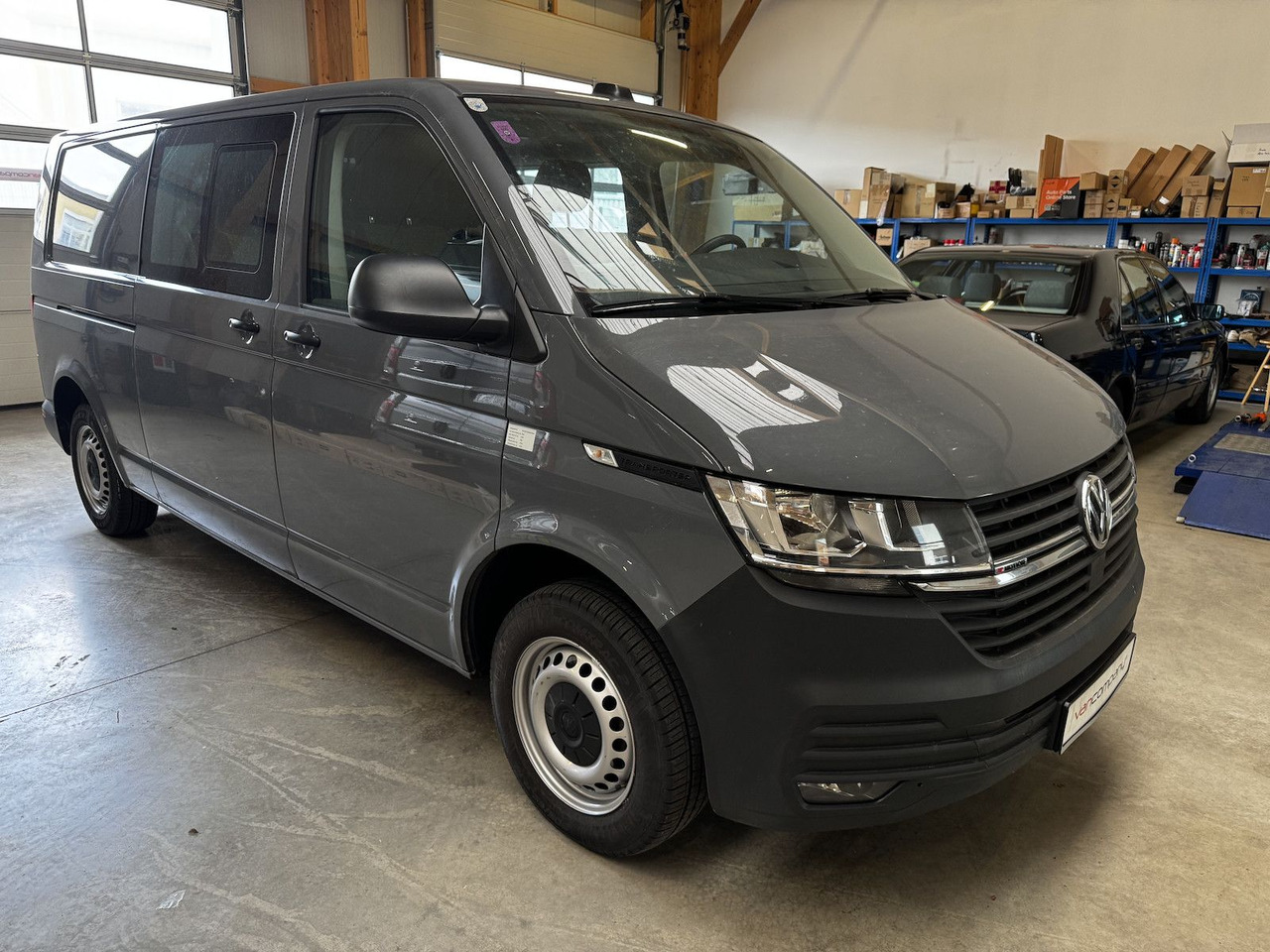 Volkswagen T6.1 lang 5-Sitzer 2.0 TDI 4Motion - سيارة: صور 1 Volkswagen T6.1 lang 5-Sitzer 2.0 TDI 4Motion - سيارة: صور 1