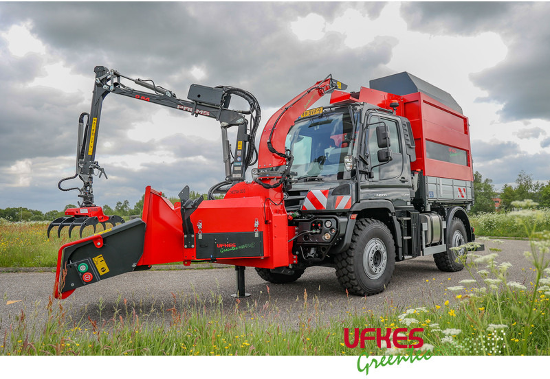 الشاحنات الصغيرة Mercedes-Benz Unimog U 427 Greentec woodchipper combi: صور 11