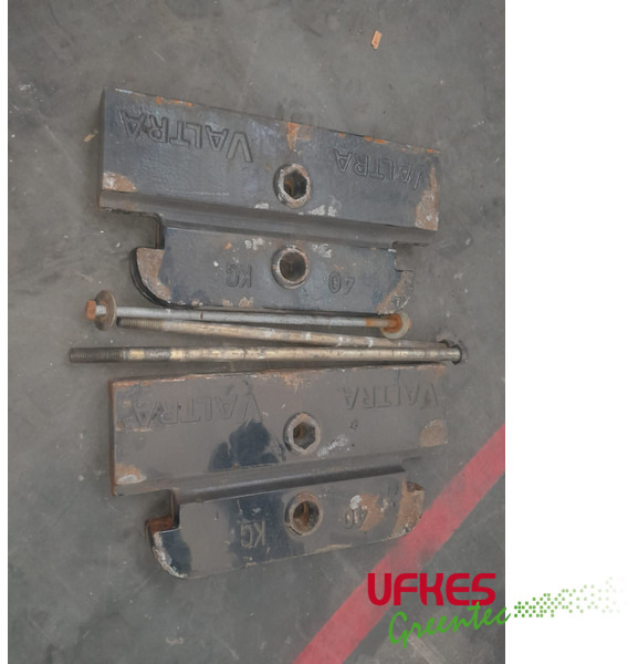 Valtra Gewicht - الإطار/ الشاسيه - الآلات والماكينات الزراعية: صور 2 Valtra Gewicht - الإطار/ الشاسيه - الآلات والماكينات الزراعية: صور 2