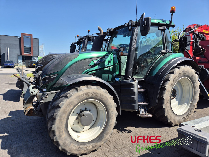 Valtra T 194 Direct TwinTrac - جرار: صور 1 Valtra T 194 Direct TwinTrac - جرار: صور 1