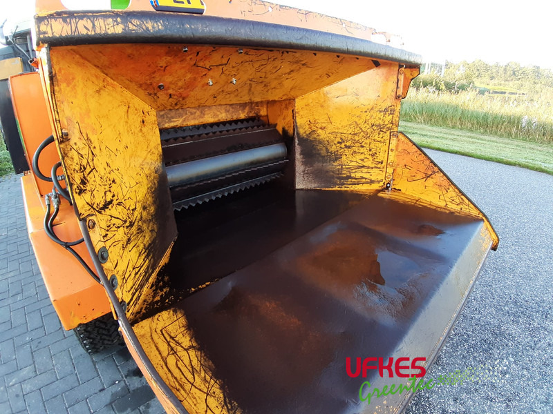 Woodsman 18 XX - ماكينة تقطيع الأغصان: صور 5 Woodsman 18 XX - ماكينة تقطيع الأغصان: صور 5