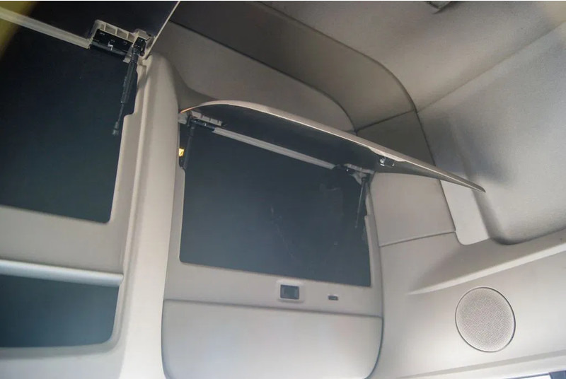 شاحنة جرار DAF XF 530 SSC 2x Tanks | Leasing from €1401/month: صور 14