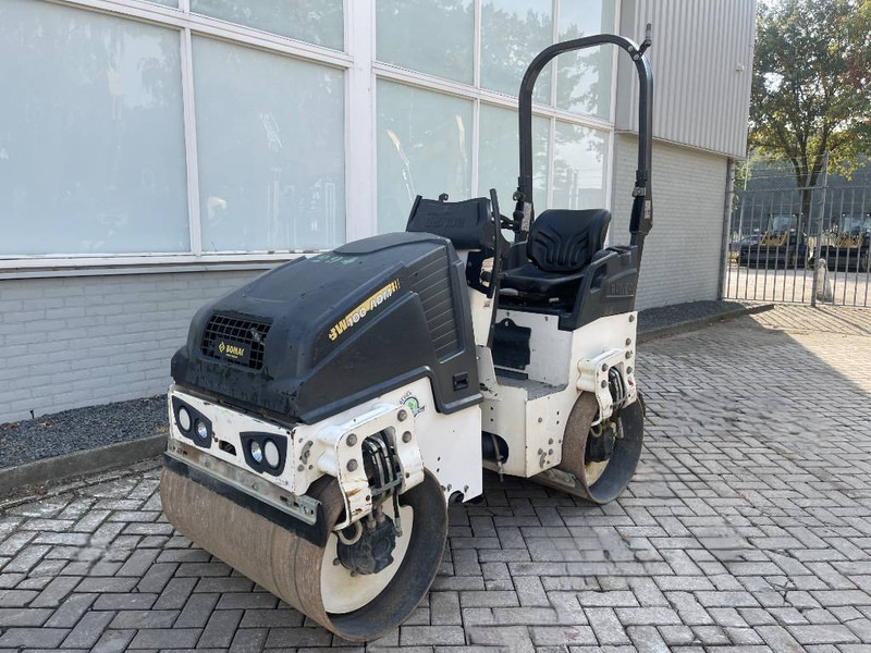 Bomag BW 100 AD M-5 - مدحلة: صور 1 Bomag BW 100 AD M-5 - مدحلة: صور 1