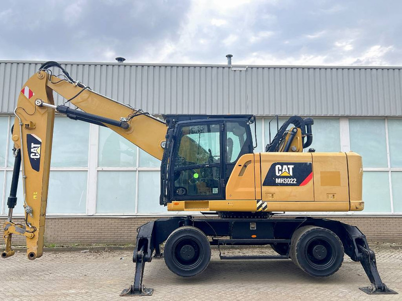 Cat MH3022 2015 CE - حفارة النقل والشحن: صور 2 Cat MH3022 2015 CE - حفارة النقل والشحن: صور 2