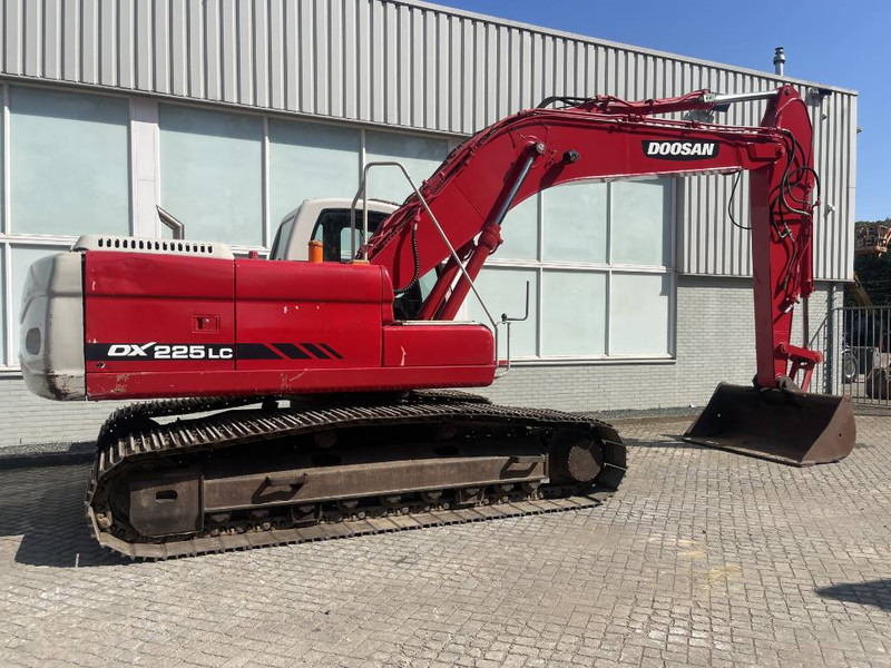 Doosan DX 225 LC - حفارات زحافة: صور 4 Doosan DX 225 LC - حفارات زحافة: صور 4
