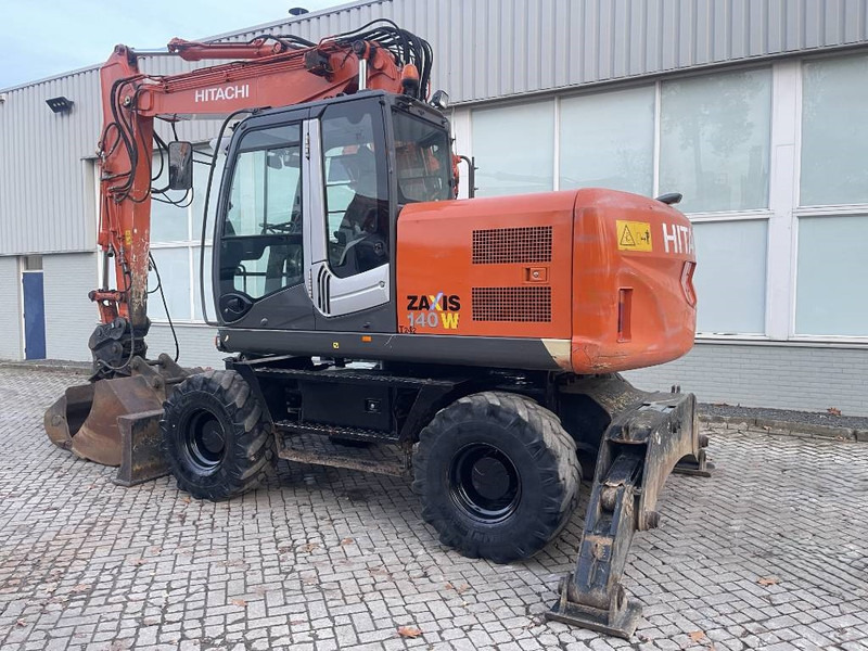 Hitachi ZX 140 W-3 - حفارة على عجلات: صور 5 Hitachi ZX 140 W-3 - حفارة على عجلات: صور 5
