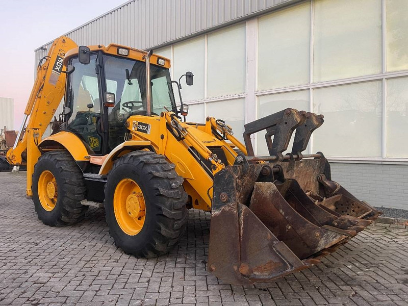 JCB 3 CX Super - حفار متعدد الاستخدام: صور 5 JCB 3 CX Super - حفار متعدد الاستخدام: صور 5