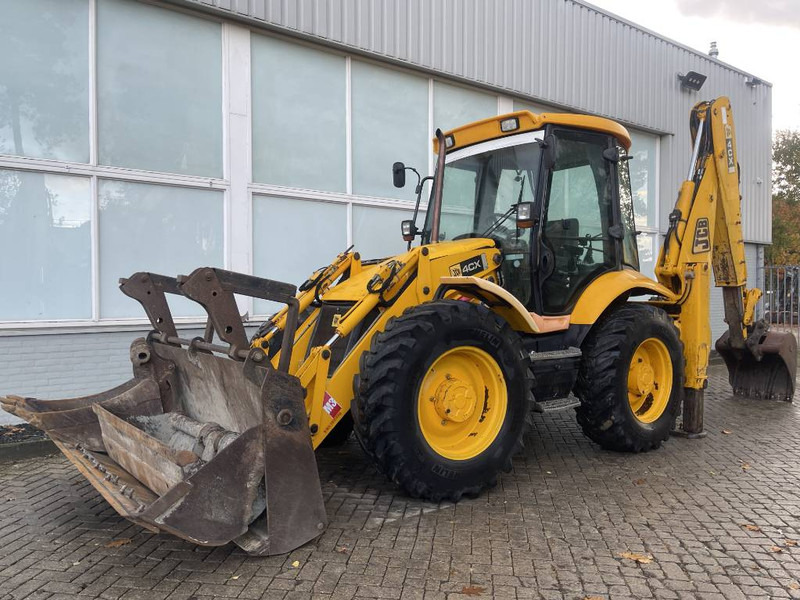JCB 4 CX 2005 - حفار متعدد الاستخدام: صور 1 JCB 4 CX 2005 - حفار متعدد الاستخدام: صور 1