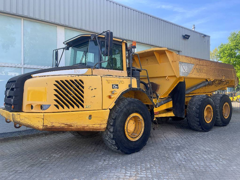 Volvo A25E - شاحنة مفصلية: صور 5 Volvo A25E - شاحنة مفصلية: صور 5