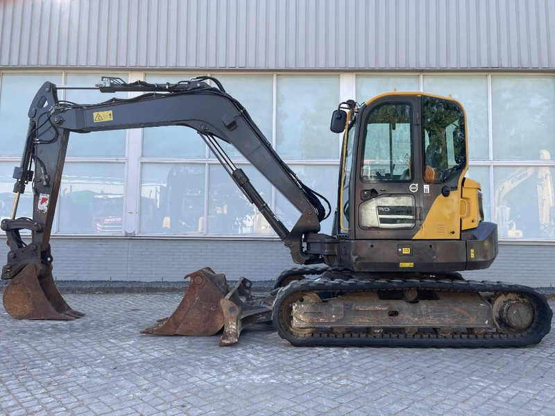 Volvo ECR 88 D 2016 CE - حفارة مصغرة: صور 1 Volvo ECR 88 D 2016 CE - حفارة مصغرة: صور 1