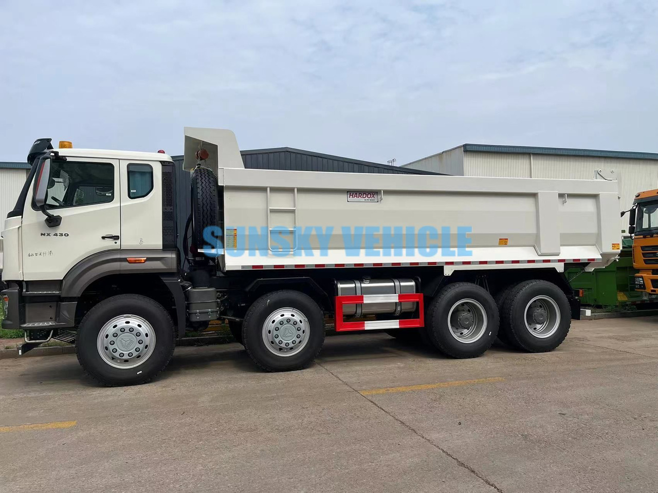 HOWO 8X4 dump truck - قلابات: صور 1 HOWO 8X4 dump truck - قلابات: صور 1