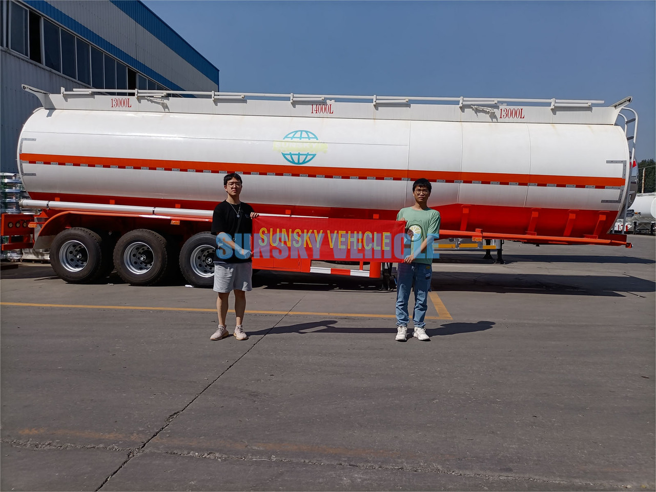 نصف مقطورة صهريج لنقل الوقود جديد SUNSKY Fuel Tanker for sale: صور 5