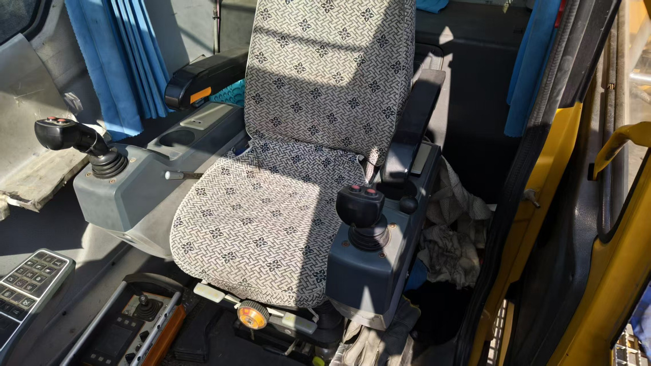 XCMG Factory XCA550 Hydraulic Jib Cranes 55Ton Used All Terrain Crane Price List - رافعة لجميع التضاريس: صور 5 XCMG Factory XCA550 Hydraulic Jib Cranes 55Ton Used All Terrain Crane Price List - رافعة لجميع التضاريس: صور 5