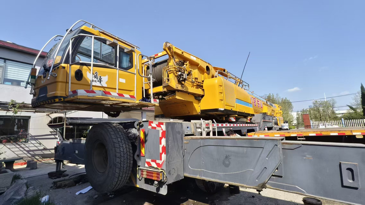 XCMG Factory XCA550 Hydraulic Jib Cranes 55Ton Used All Terrain Crane Price List - رافعة لجميع التضاريس: صور 3 XCMG Factory XCA550 Hydraulic Jib Cranes 55Ton Used All Terrain Crane Price List - رافعة لجميع التضاريس: صور 3