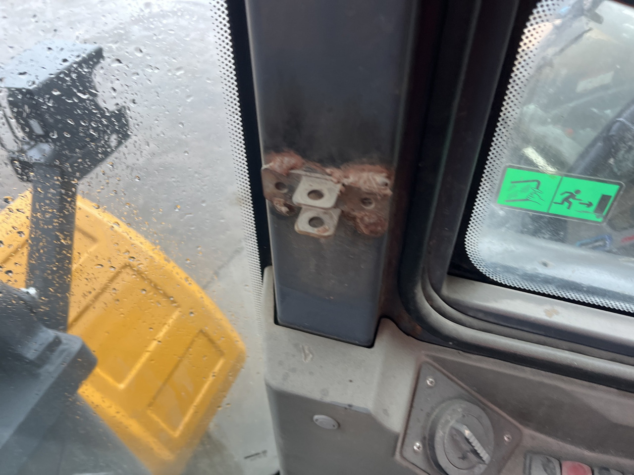 XCMG LW600KV 6 ton front hydraulic wheel loader with good condition - اللودر بعجل: صور 2 XCMG LW600KV 6 ton front hydraulic wheel loader with good condition - اللودر بعجل: صور 2