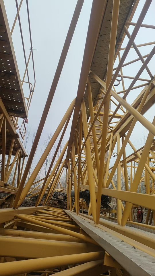 XCMG Official Construction Crane Lifting Equipment 8Ton XGT6015A-8S Flat Top Tower Crane For Sale - رافعة برجية: صور 2 XCMG Official Construction Crane Lifting Equipment 8Ton XGT6015A-8S Flat Top Tower Crane For Sale - رافعة برجية: صور 2