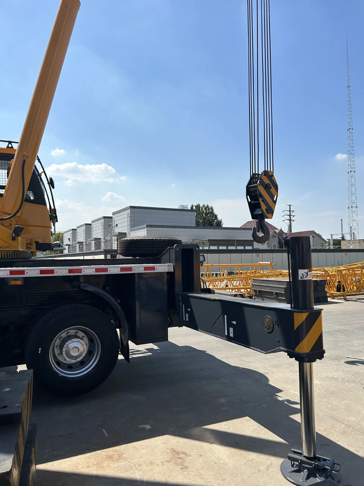 XCMG Official Truck Crane QY50KH Used Crane Truck Hydraulic Price - موبايل كرين: صور 5 XCMG Official Truck Crane QY50KH Used Crane Truck Hydraulic Price - موبايل كرين: صور 5