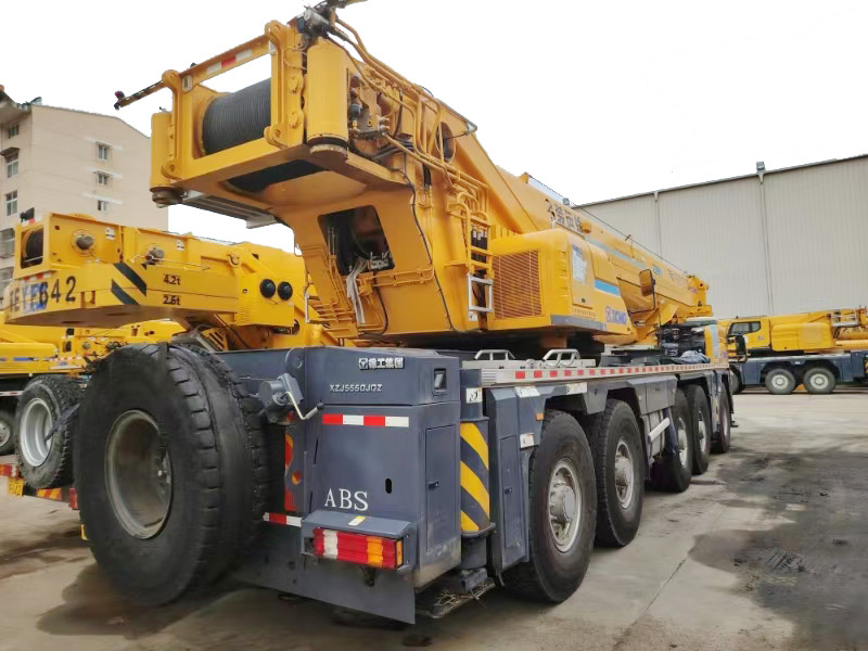 XCMG Official Used Knuckle Boom Truck Crane XCA260 260 Ton Hydraulic Engine Crane Price - رافعة لجميع التضاريس: صور 3 XCMG Official Used Knuckle Boom Truck Crane XCA260 260 Ton Hydraulic Engine Crane Price - رافعة لجميع التضاريس: صور 3