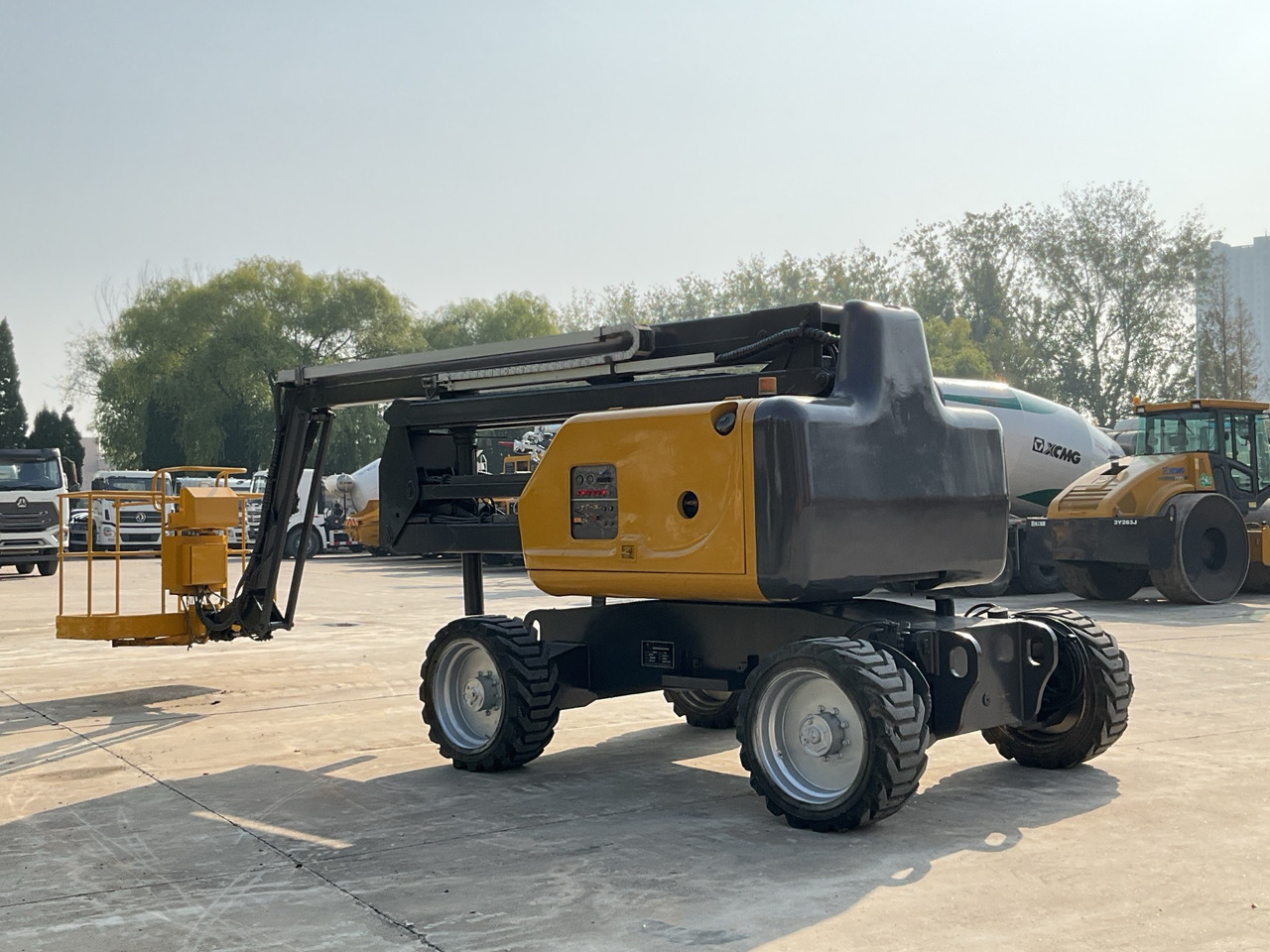 XCMG Official Used Self Propelled Boom Lift GTBZ18 18m Cherry Picker Price List - رافعات سلة مفصلية: صور 3 XCMG Official Used Self Propelled Boom Lift GTBZ18 18m Cherry Picker Price List - رافعات سلة مفصلية: صور 3