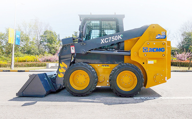 XCMG XC750K small mini wheel loader skid steer for farm use - شيول صغير: صور 5 XCMG XC750K small mini wheel loader skid steer for farm use - شيول صغير: صور 5