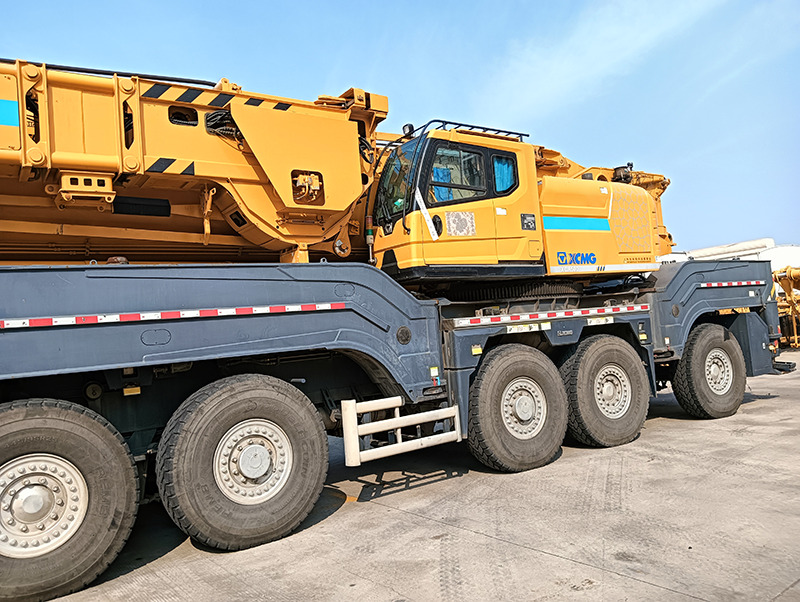 XCMG XCA500 used 500 ton hydraulic telescopic boom all terrain crane - رافعة لجميع التضاريس: صور 4 XCMG XCA500 used 500 ton hydraulic telescopic boom all terrain crane - رافعة لجميع التضاريس: صور 4