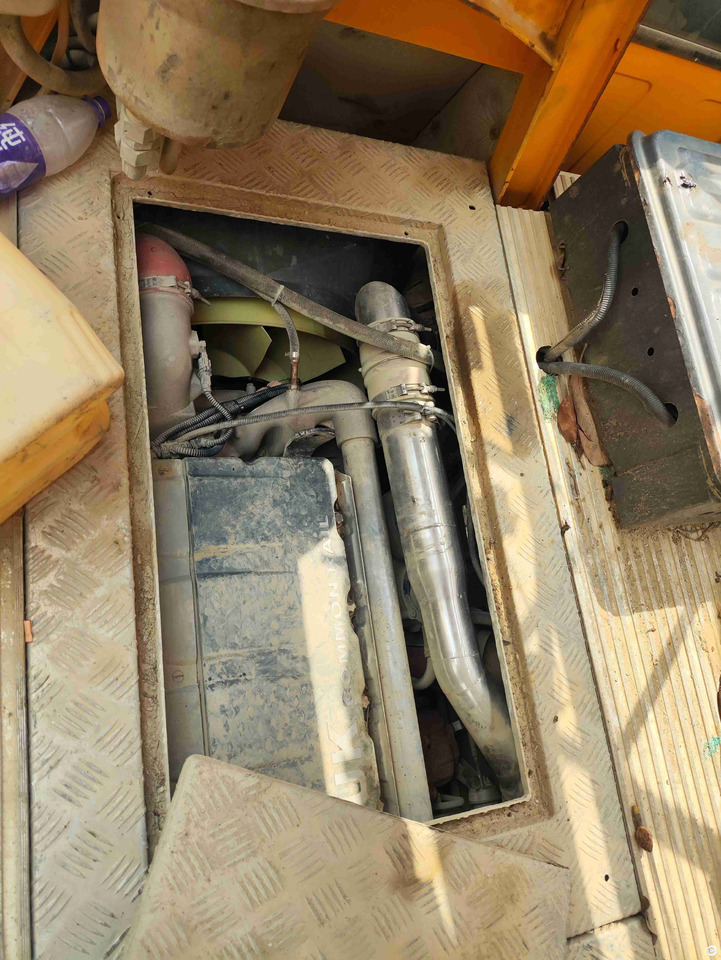 موبايل كرين XCMG XCT55L5 55ton used 5-section truck crane price: صور 7 موبايل كرين XCMG XCT55L5 55ton used 5-section truck crane price: صور 7