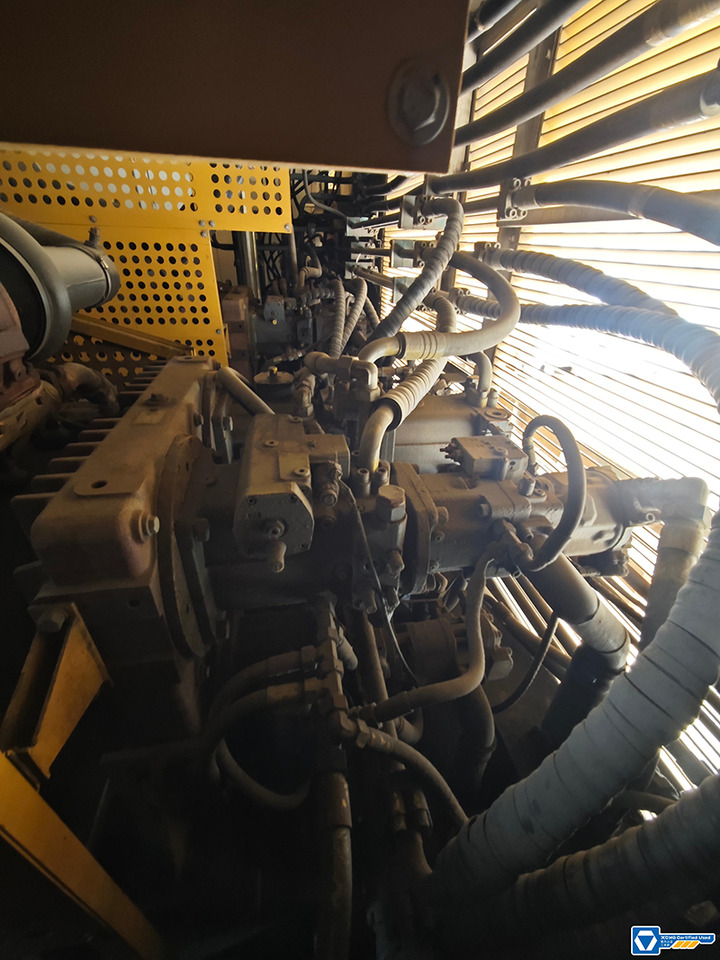 XCMG XGC28000 used 2000ton large tons crawler crane price - رافعة مجنزرة: صور 2 XCMG XGC28000 used 2000ton large tons crawler crane price - رافعة مجنزرة: صور 2
