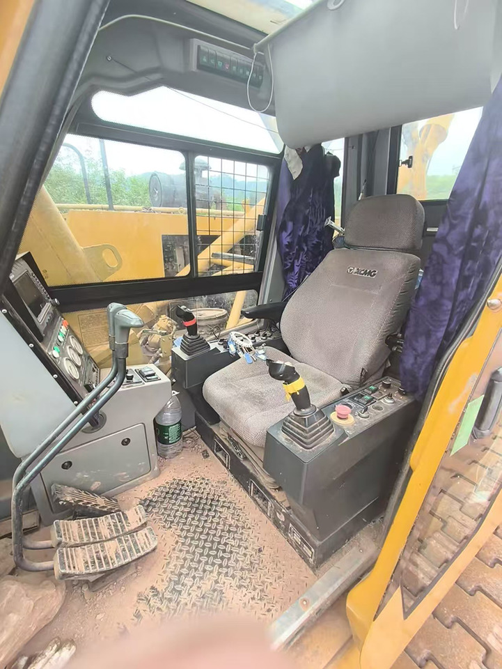 XCMG XGC55 55ton second hand 2021 crane with crawler for sale - رافعة مجنزرة: صور 5 XCMG XGC55 55ton second hand 2021 crane with crawler for sale - رافعة مجنزرة: صور 5