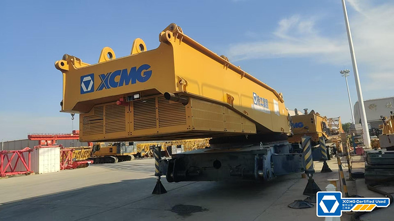XCMG XGC650 650 ton second hand crawler crane for sale - رافعة مجنزرة: صور 3 XCMG XGC650 650 ton second hand crawler crane for sale - رافعة مجنزرة: صور 3