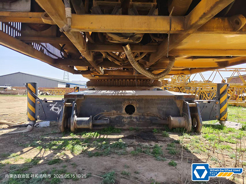 XCMG XGC650 used mobile hydraulic hoist lift machine 650ton crawler crane - رافعة مجنزرة: صور 4 XCMG XGC650 used mobile hydraulic hoist lift machine 650ton crawler crane - رافعة مجنزرة: صور 4