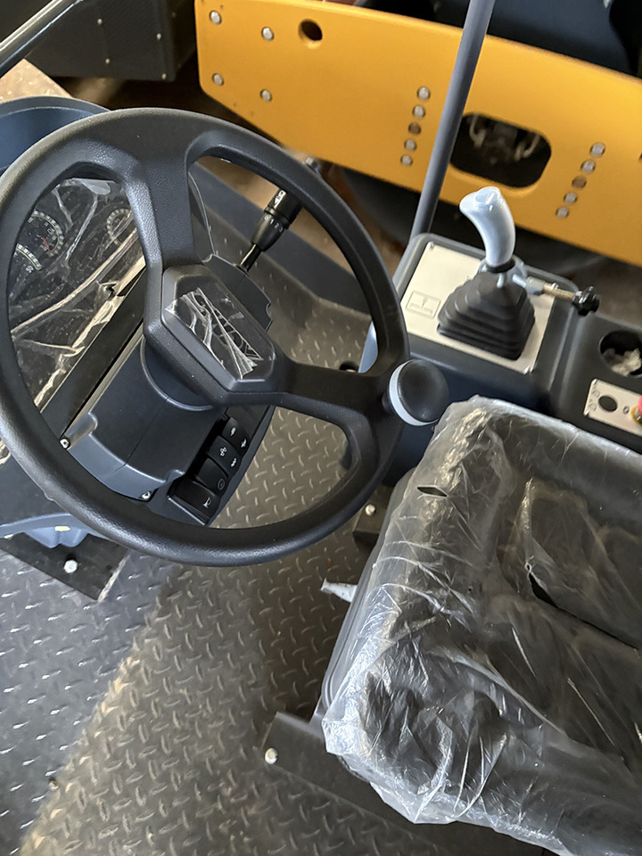 XCMG XS123 12ton used hydraulic road roller price - مدحلة الأسفلت: صور 3 XCMG XS123 12ton used hydraulic road roller price - مدحلة الأسفلت: صور 3