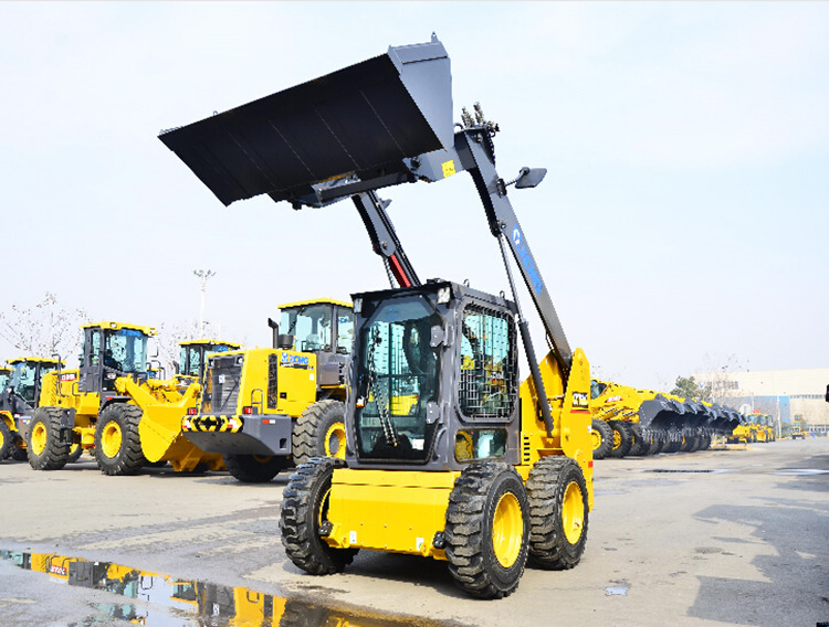 XCMG official XC760K mini skid steer loader in stock - شيول صغير: صور 5 XCMG official XC760K mini skid steer loader in stock - شيول صغير: صور 5