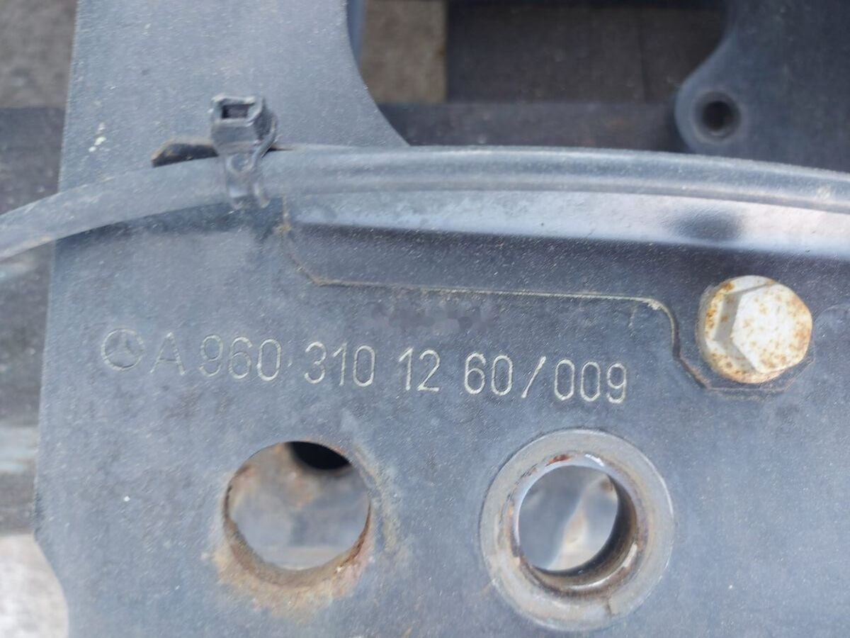 Cabin suspension A Mercedes-Benz ACTROS MP4 truck - الكابينة تعليق - شاحنة: صور 3 Cabin suspension A Mercedes-Benz ACTROS MP4 truck - الكابينة تعليق - شاحنة: صور 3