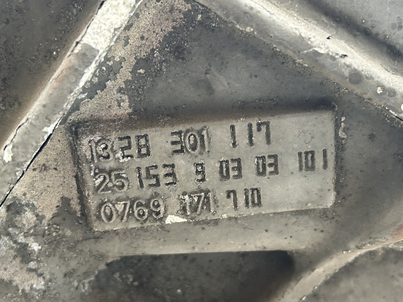 DAF DAF CF85 12AS1930 TD 1681765 DAF CF 85 truck - علبة التروس - شاحنة: صور 3 DAF DAF CF85 12AS1930 TD 1681765 DAF CF 85 truck - علبة التروس - شاحنة: صور 3
