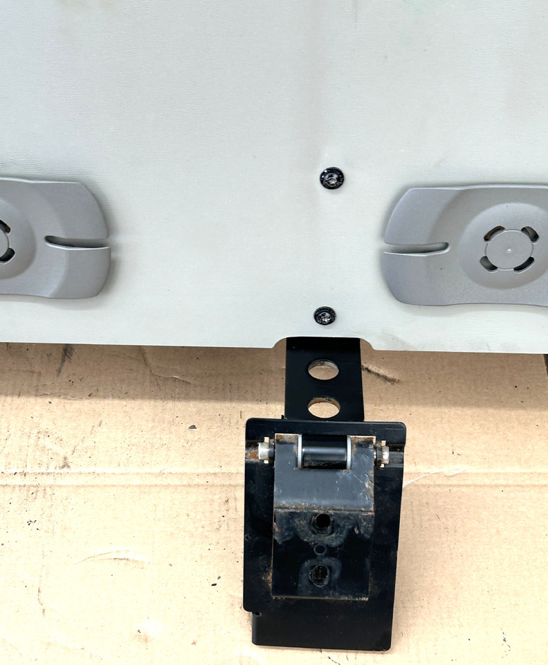 قطع غيار عامة DAF UNTERES BETT BETT DAF XF 106 LIFT SUPER SPACE CAB: صور 8