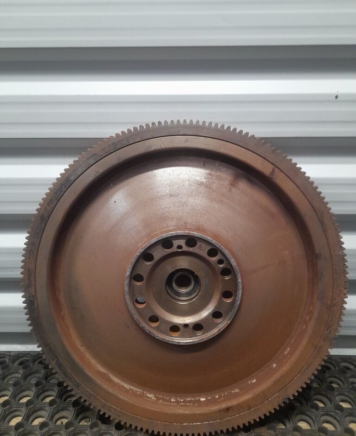 DAF XF 106 1993504 - دولاب الموازنة - شاحنة: صور 1 DAF XF 106 1993504 - دولاب الموازنة - شاحنة: صور 1